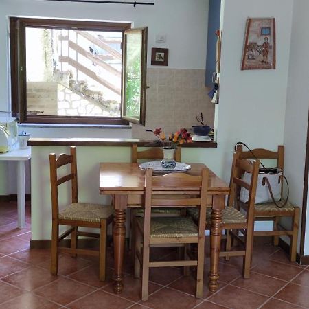 Villetta Le Rocche - Рока ди Камбио Екстериор снимка